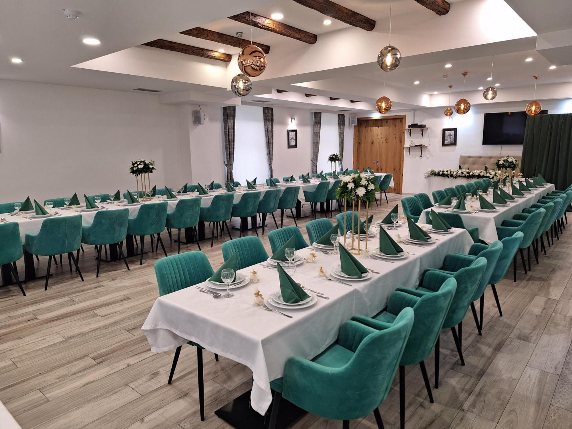 Hotel Divanhana Brčko Εξωτερικό φωτογραφία